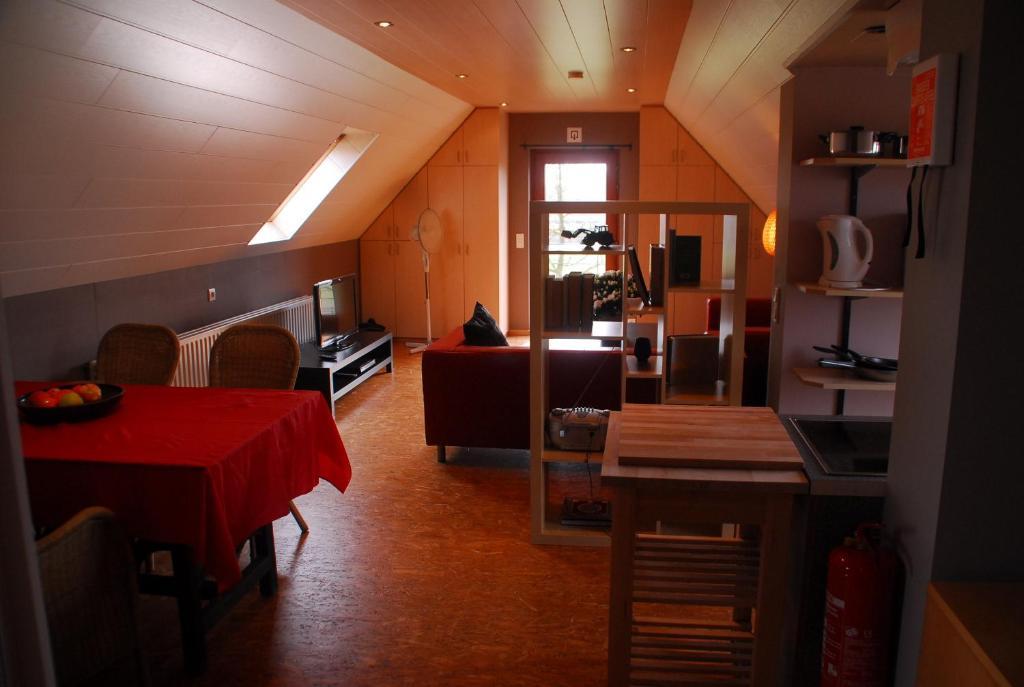 Villa De Rosmolen Ertvelde Zimmer foto